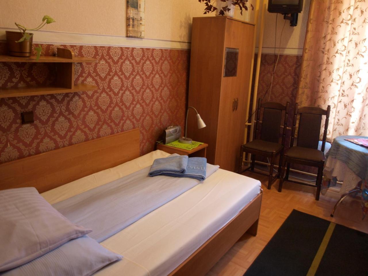Hotel Haga Čenstochová Exteriér fotografie